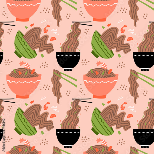 Doodle yakisoba seamless pattern background. Cartoon hand drawn Japanese street food. Soba noodle in bowls. Flat illustration.