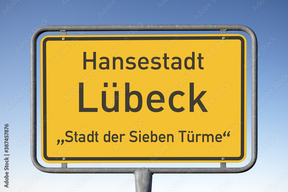 Ortstafel Hansestadt Lübeck, „Stadt der Sieben Türme“, (Symbolbild) Ortstafel Hansestadt Lübeck, „Stadt der Sieben Türme“, (Symbolbild)