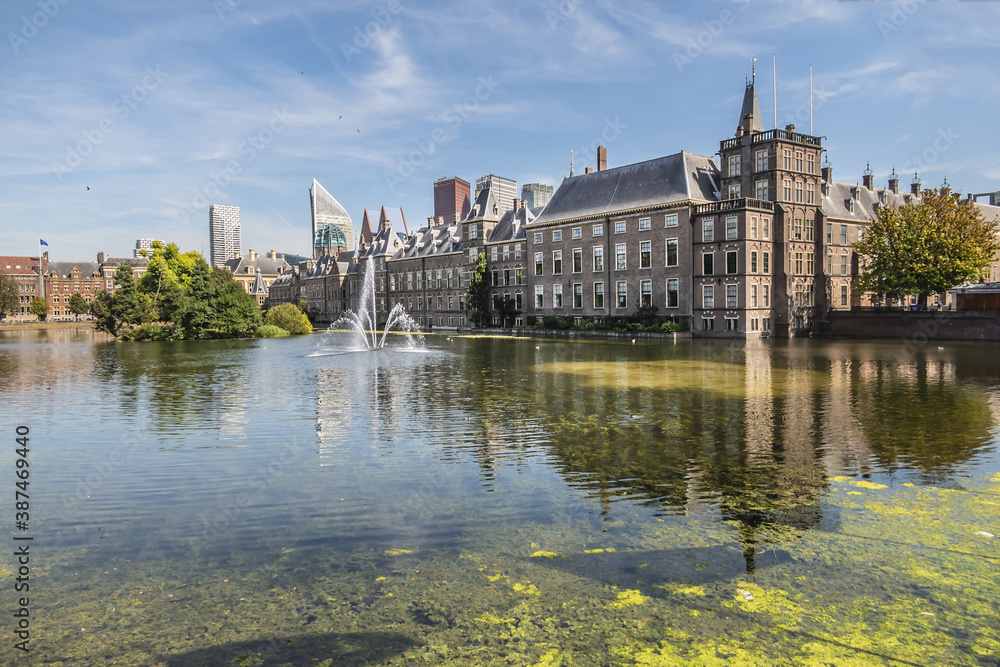 Pond Hofvijver (Court Pond) near historical Binnenhof (Inner Court) in City center of The Hague. Den Haag (The Hague). Netherlands.