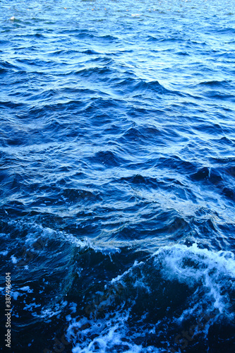 海面の波