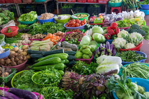 streetlife Vietnam food, cooking, eating healthy