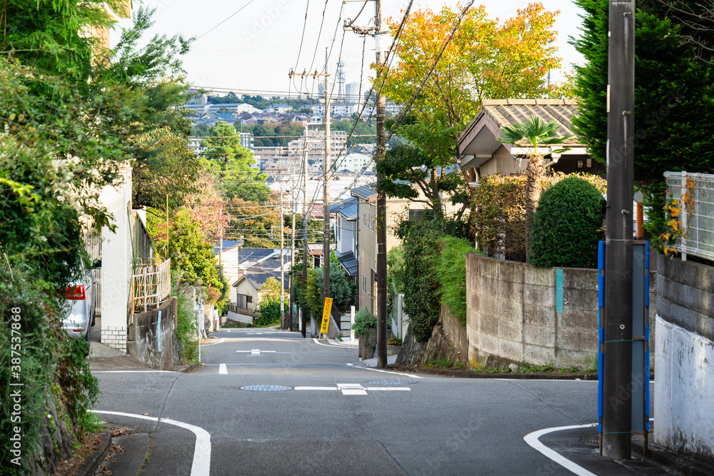 Fototapeta premium 住宅街・郊外の住宅地 イメージ
