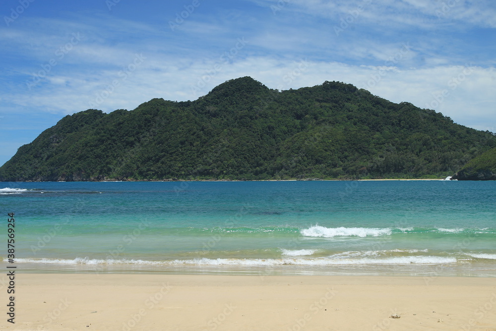 Lampuuk Beach, Aceh itself is ready to spoil your eyes with a panoramic view of the waves and its soft white sand. Lampuuk Beach, Aceh itself is ready to spoil your eyes with a panoramic view of the waves and its soft white sand.