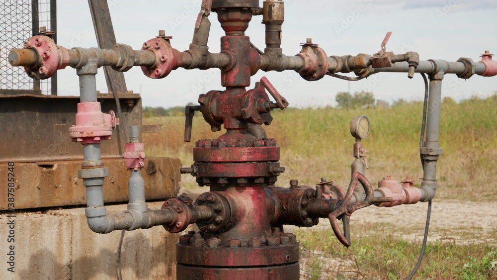 Old rusty gas valves 