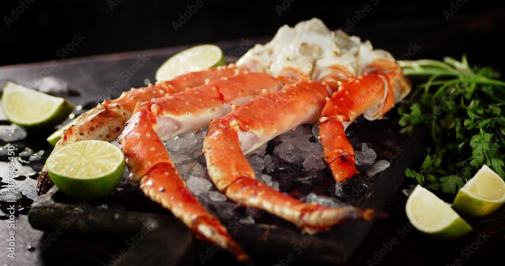 Boiled crab with herbs and lime slices rotates. Boiled crab with herbs and lime slices rotates.