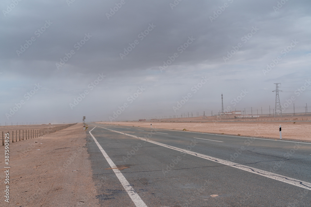Fototapeta premium road in the desert