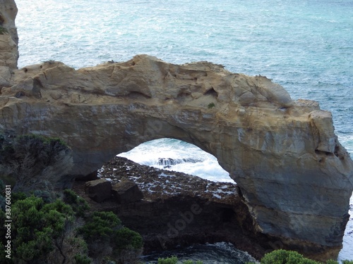 Zoom in through The Arch at the great ocean road australia 