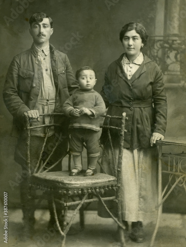 Ancient portrait of an Armenian family from Nagorno-Karabakh, 1925.	