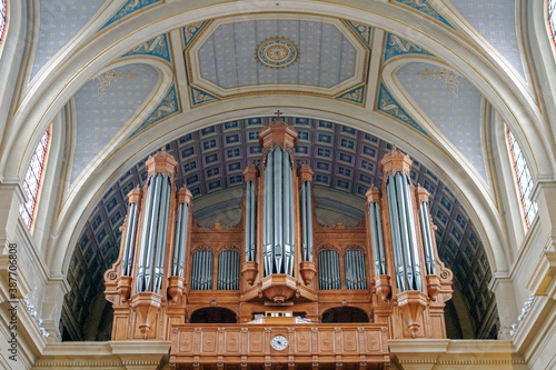 Grand orgue de saint Augustin (Paris)