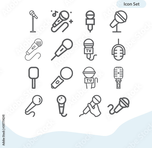 Simple set of mic related lineal icons.