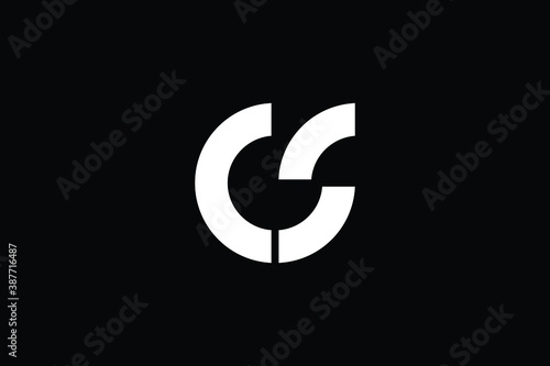CS logo letter design on luxury background. SC logo monogram initials letter concept. CS icon logo design. SC elegant and Professional letter icon design on black background. C S CS SC