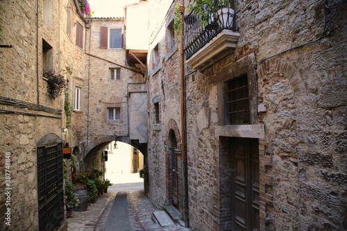Alley in the city of Todi, Italy