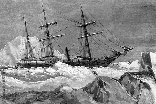 Arctic expedition of the North American ship Jeanette. Stranded and abandoned in the ice by its crew. June 1881. Antique illkustration. 1882.