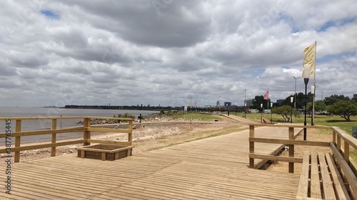 Vial Costero, Vicente Lopez, Argentina.