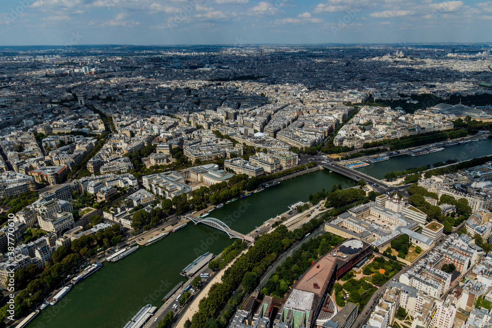 Obraz premium Paris Cityscape from the Eiffel tower