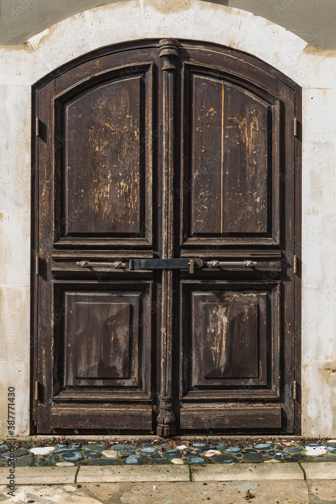 Aged and dark wooden doors pattern