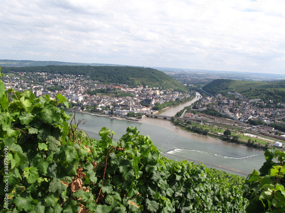Mündung Nahe Bingen und Rüdesheim am Rhein