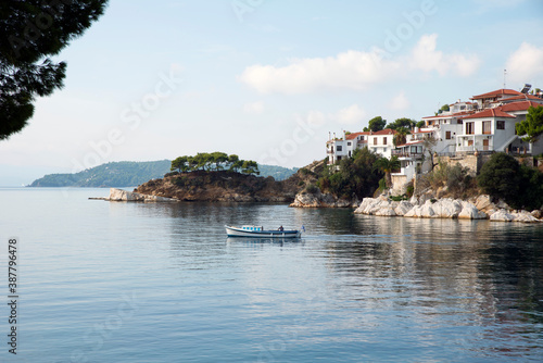 10/25/2020, Greece, island of Skiathos, the beautiful city of Skiathos finds its daily life again, after the end of the summer tourist season. © ACHILLEFS