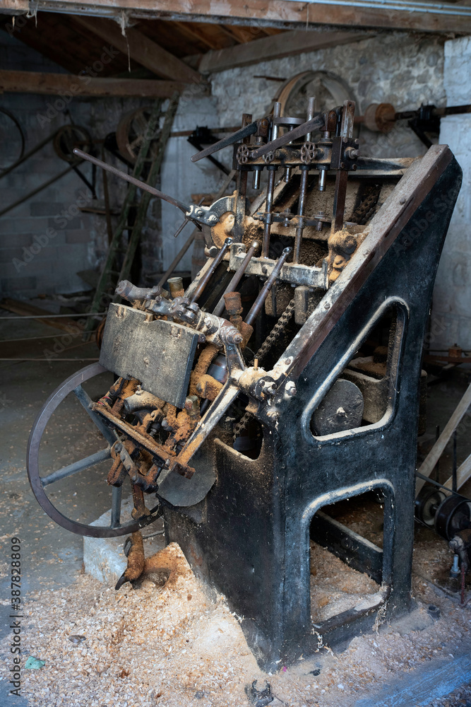Machine for making wooden clogs in France