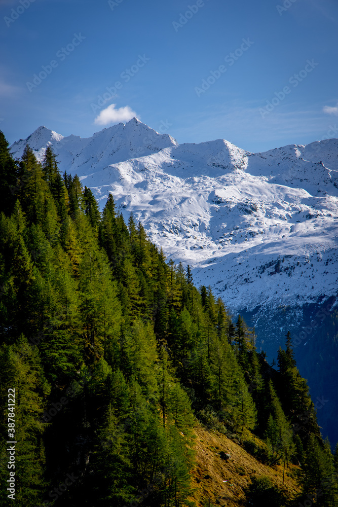 Obraz premium The Swiss Alps - amazing view over the mountains of Switzerland - travel photography