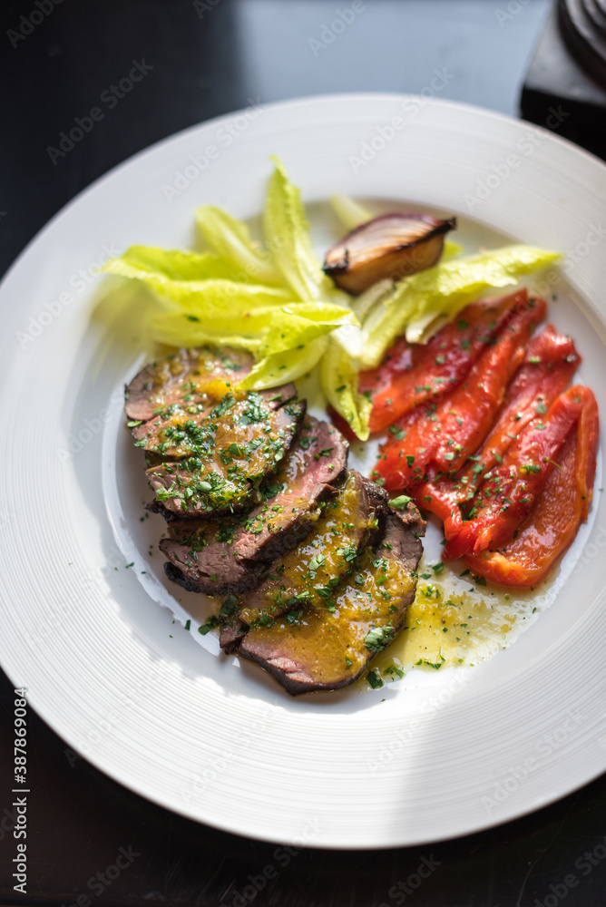 Roast Beef with Red Pepper and Sauce Roast Beef with Red Pepper and Sauce
