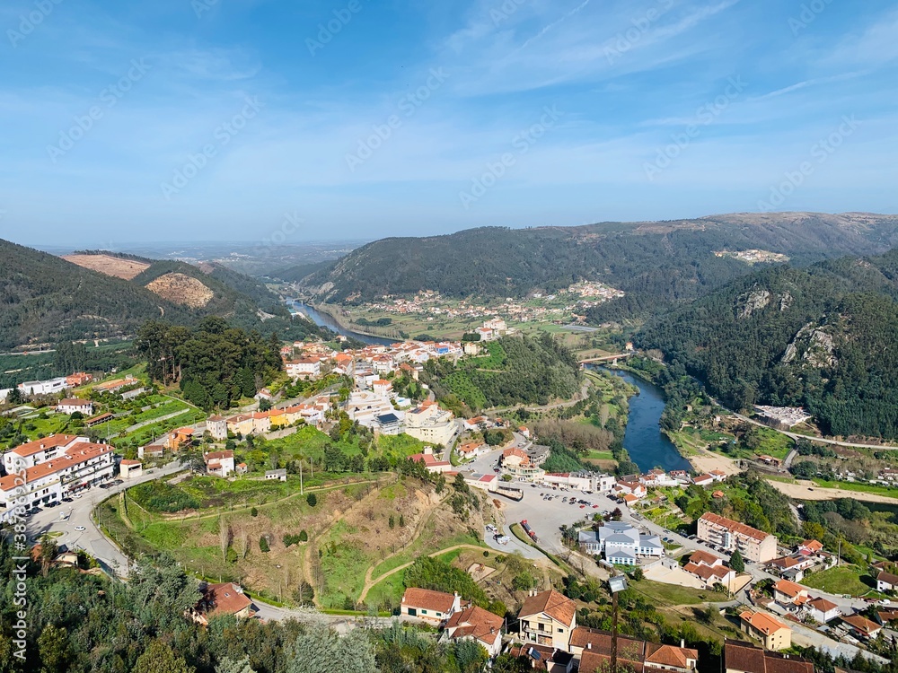 Vista panorâmica de Penacova, Portugal Vista panorâmica de Penacova, Portugal