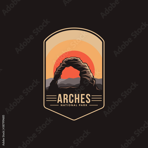 Photo Emblem patch logo illustration of Arches National Park on dark background