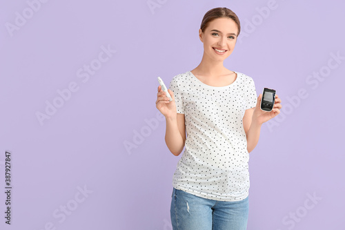 Pregnant diabetic woman wit...