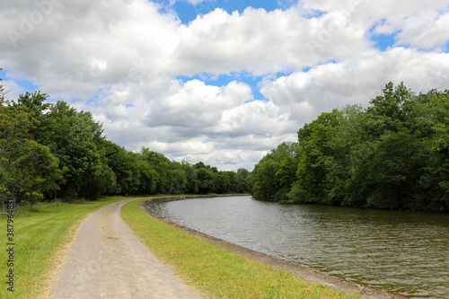 Fotografía Tow path on the Erie Canal at Medina, New York