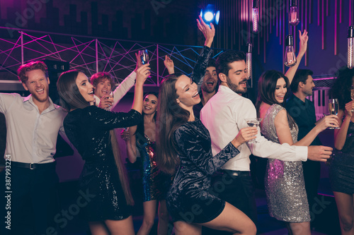 Photo portrait of wild students drinking dancing together at fancy party enjoying cocktails
