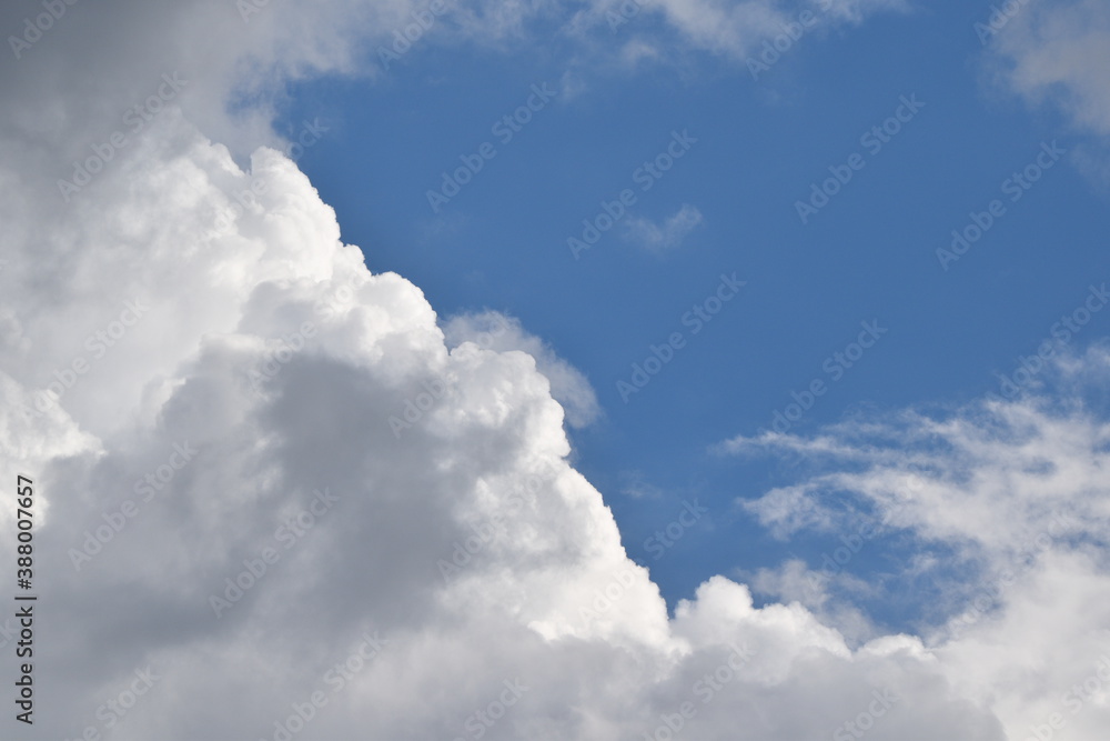 Obraz premium blue sky with clouds