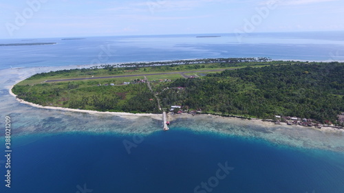 In Lasondre, Nias Island