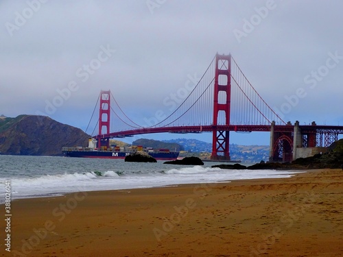 North America, United States, California, the Golden Bridge in San Francisco