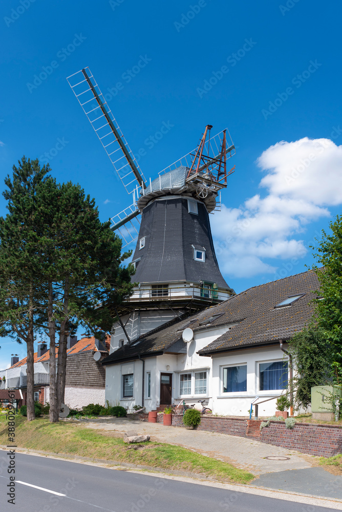 Galeriehollaender windmill in Carolinensiel