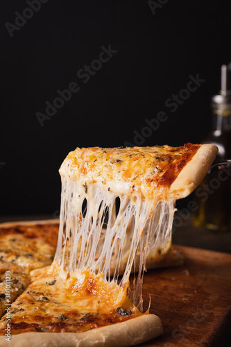 Pizza with stretchy cheese