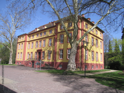 Schloss Hallenburg - Stadt Schlitz - Burgenstadt in Hessen