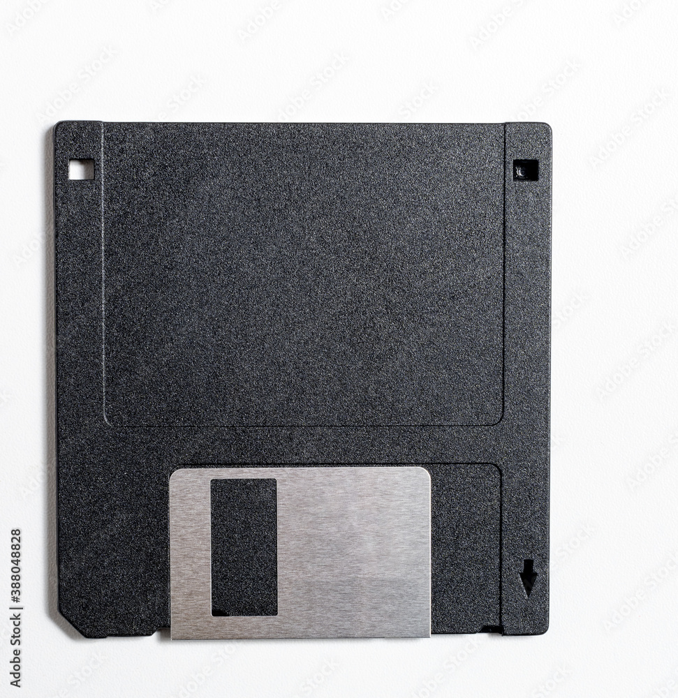 Obraz premium 3,5 Zoll Computerdiskette auf weißem Hintergrund