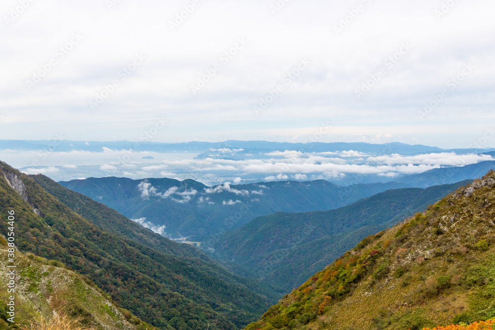 Naklejka premium 伊吹山ドライブウェイ（滋賀県米原市）