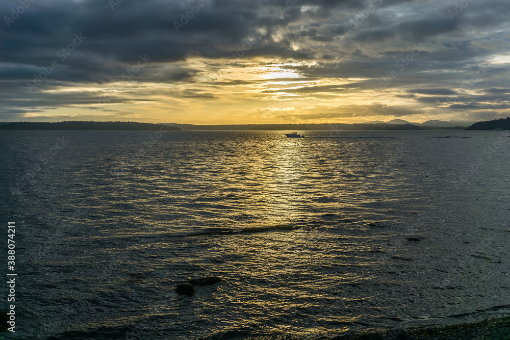 Obraz premium Cloudy Ocean Sunset 11
