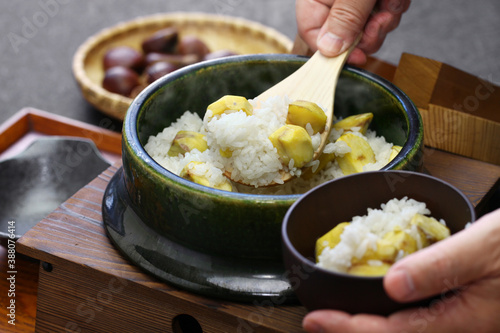Canvastavla chestnut rice (kuri gohan) is a traditional Japanese fall rice recipe
