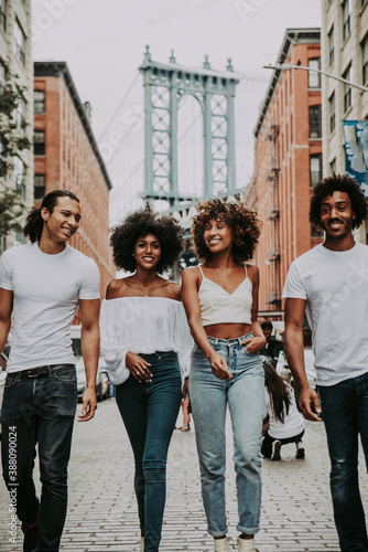 Photography Group of friends spending time togeher in New york city