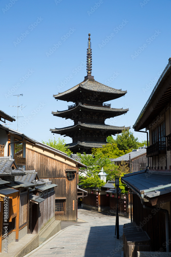 Obraz premium 京都東山区の八坂の塔