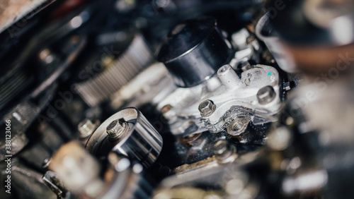 Fotografía car water pump, lubricate with sealant when installed on the engine