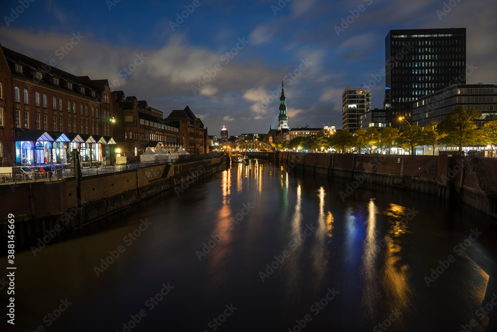 Night in the historic harbor of Hamburg.