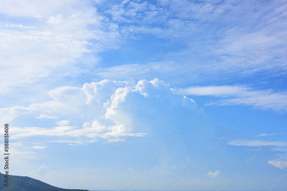 Obraz premium blue sky with white clouds are used as background images. 