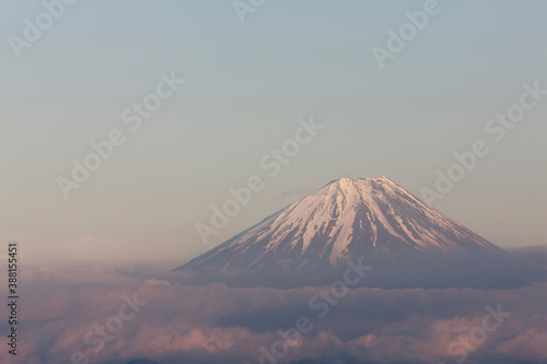 甘利山からの富士山 © Paylessimages