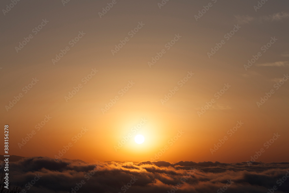 雲海からの日の出