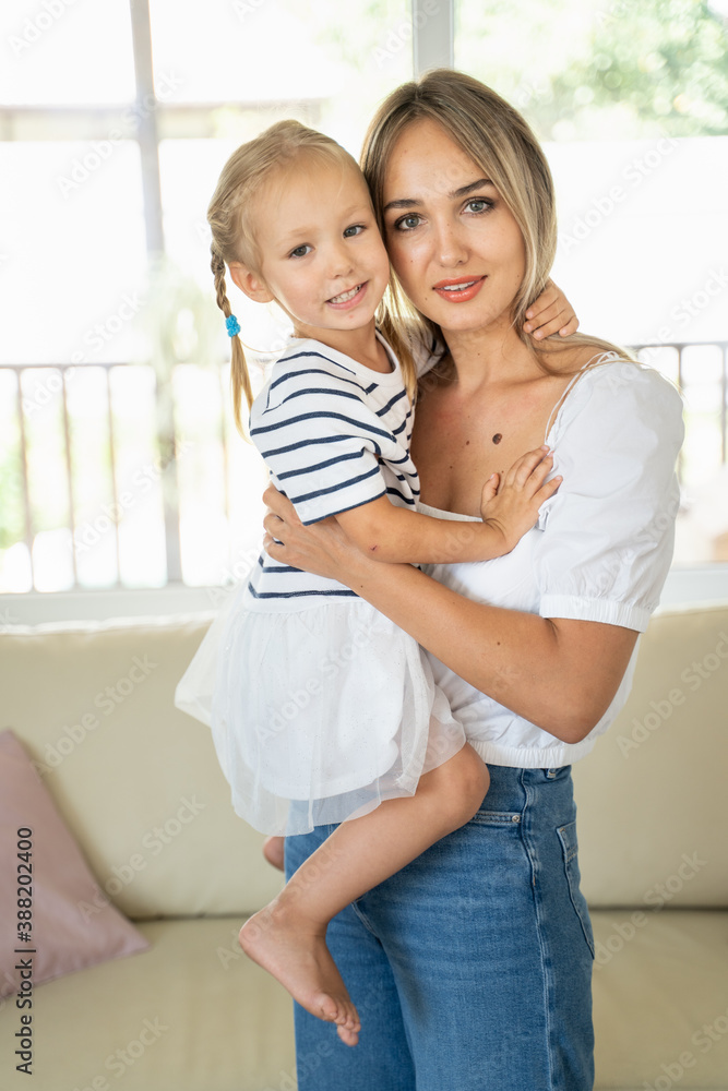 mom and daughter play at home mom and daughter play at home
