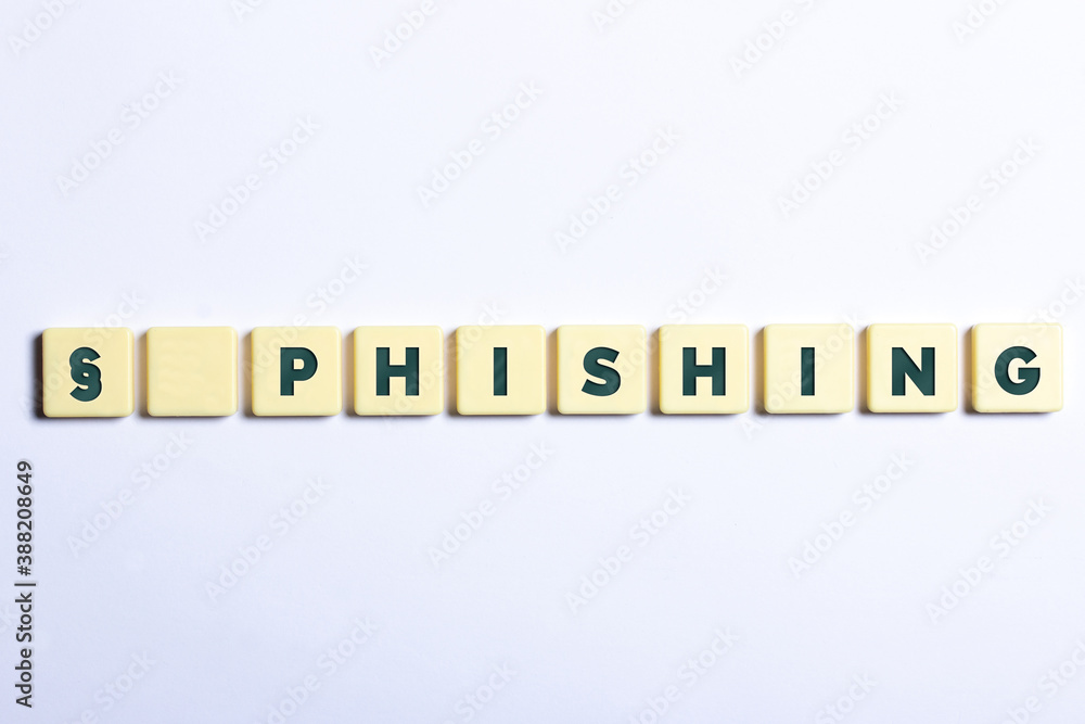Phishing auf weißem Hintergrund mit Paragraph Zeichen Phishing auf weißem Hintergrund mit Paragraph Zeichen