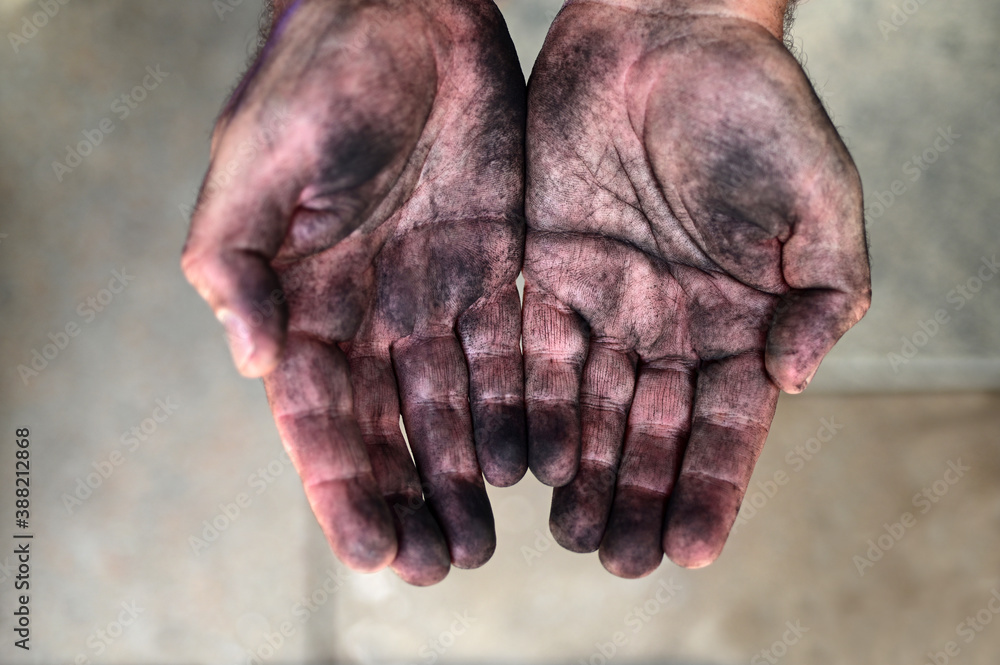 Fototapeta premium Adult man beggar hands